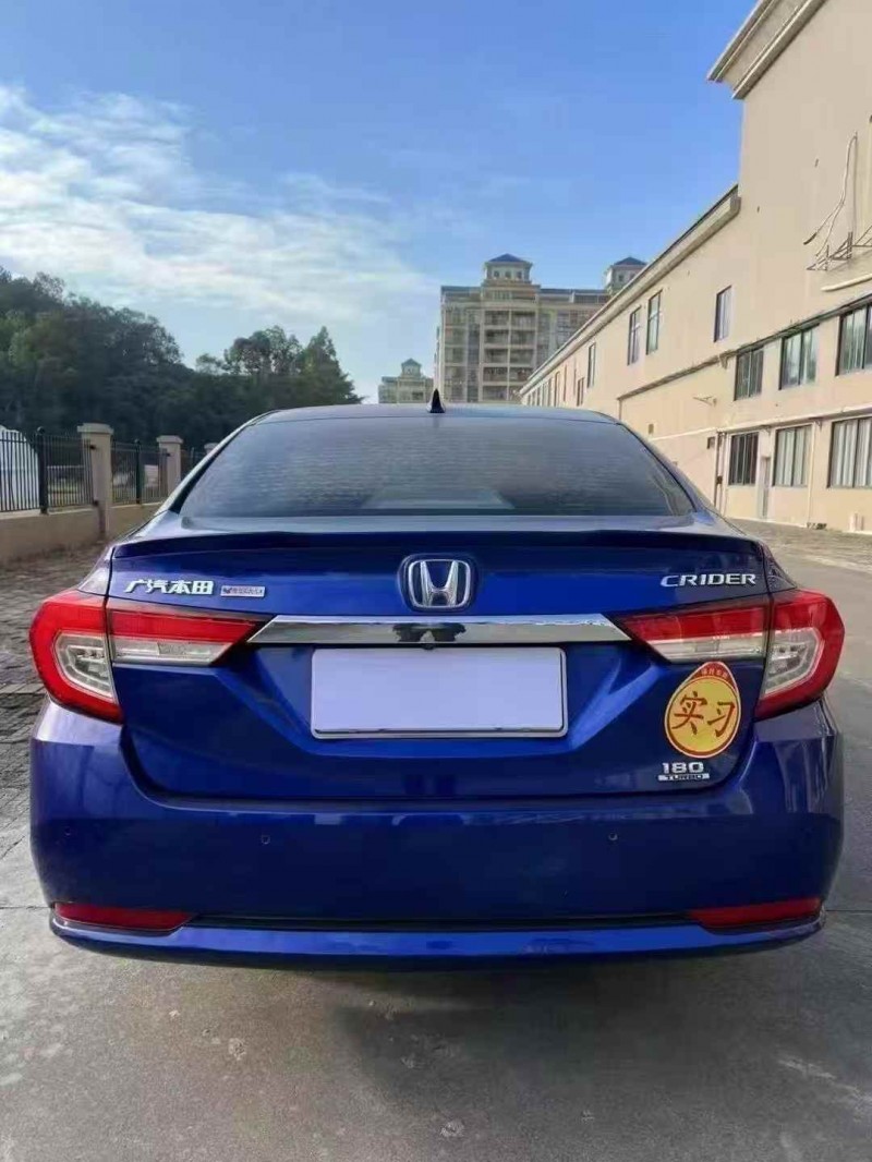汕头19年本田凌派8