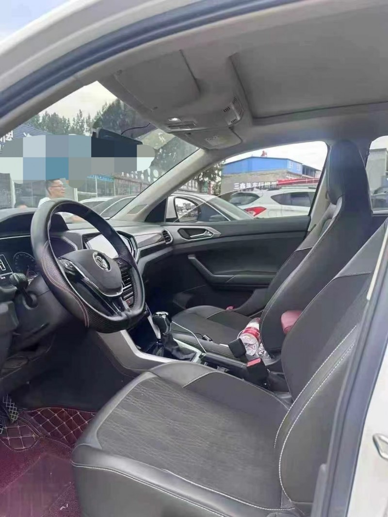 安阳20年大众途铠3