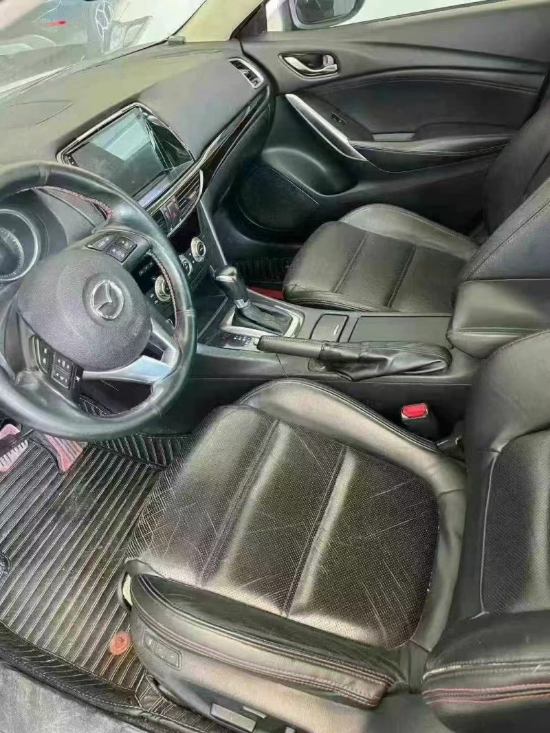 南阳15年马自达阿特兹5