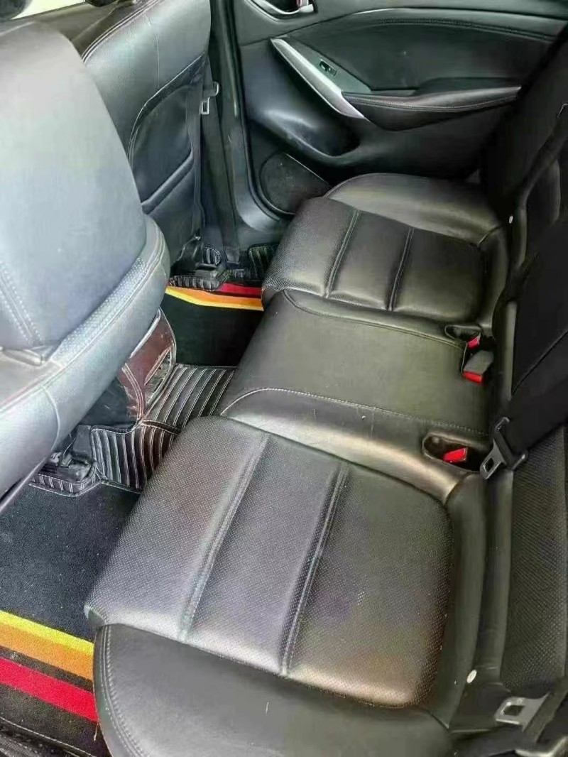 南阳15年马自达阿特兹6