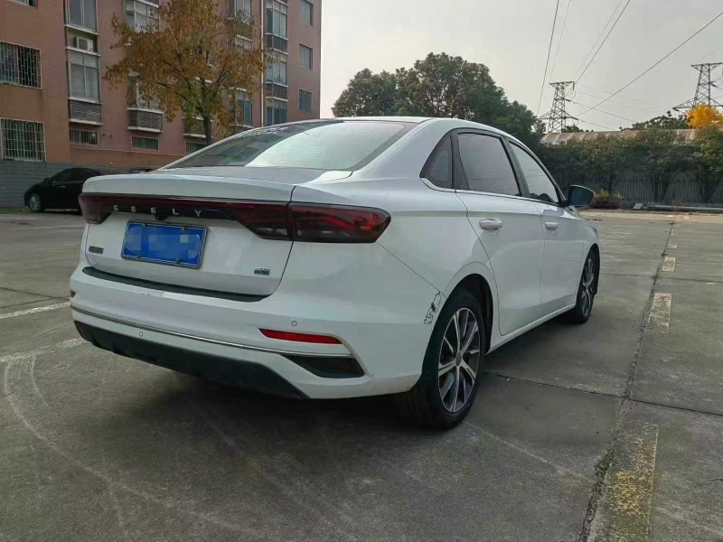 安阳22年吉利帝豪6