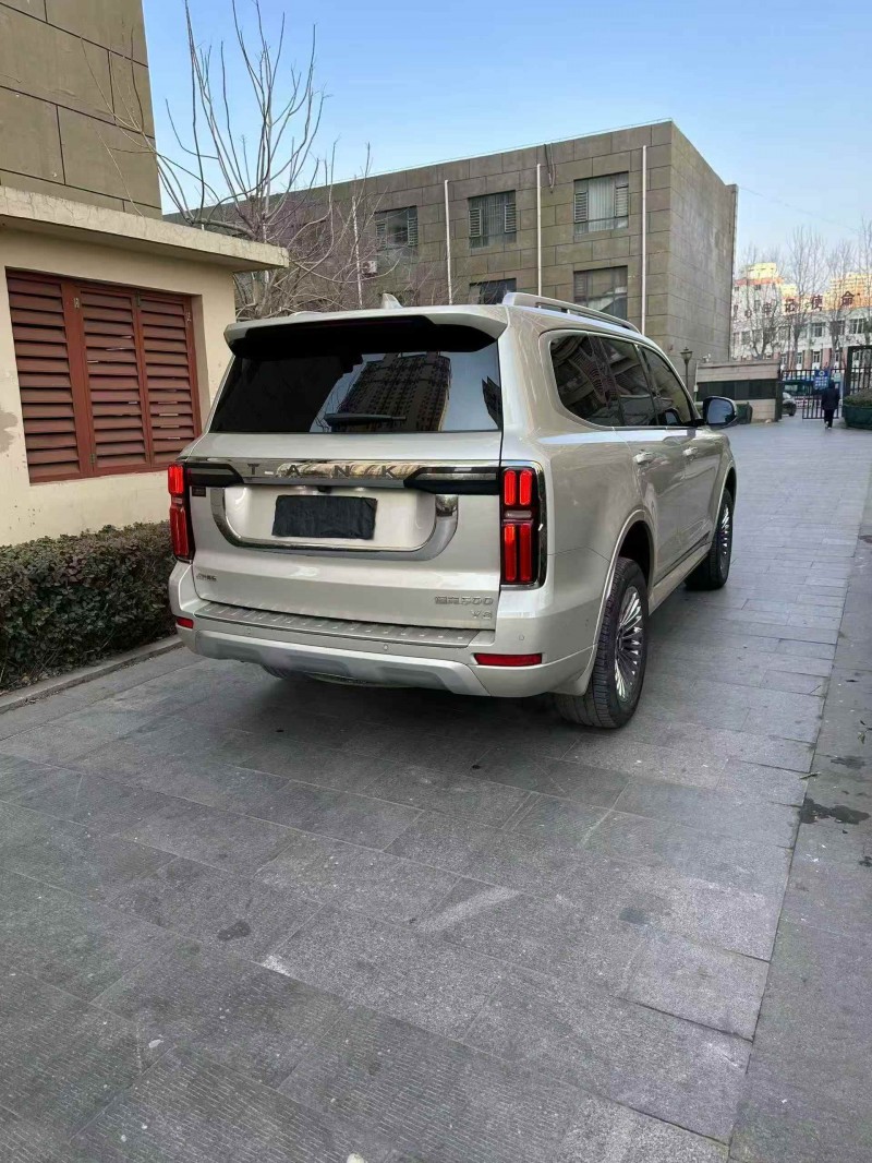 张家口22年长城汽车坦克8