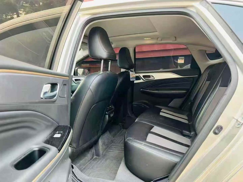 青島23年傳祺埃安S7