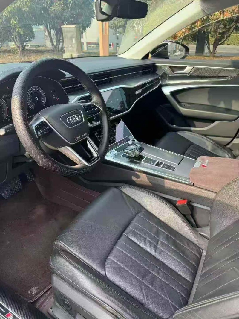 济宁20年奥迪A6L5