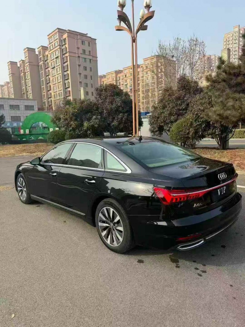 济宁20年奥迪A6L8