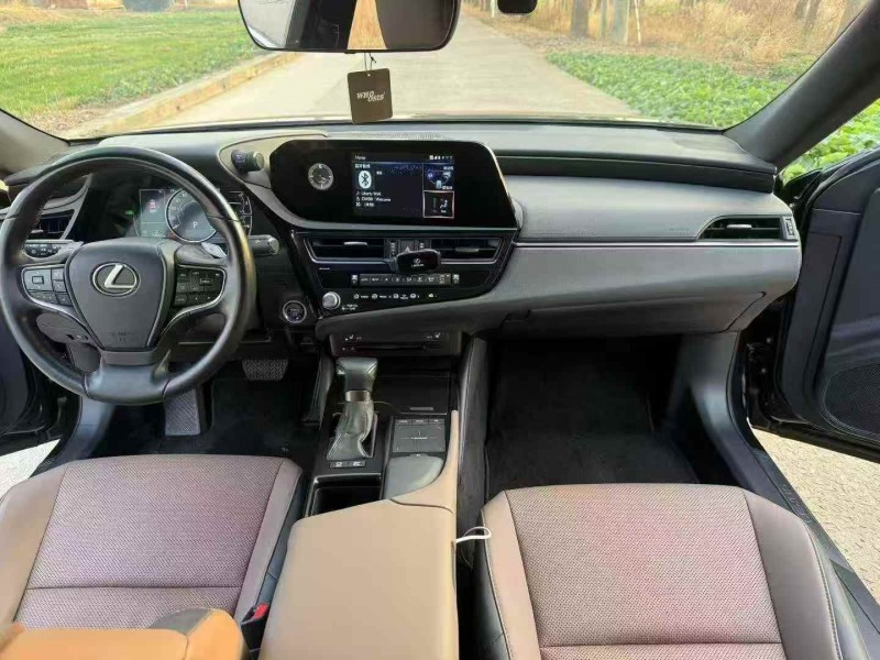 淮安22年雷克萨斯ES4