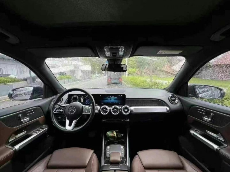 广州21年奔驰GLB8