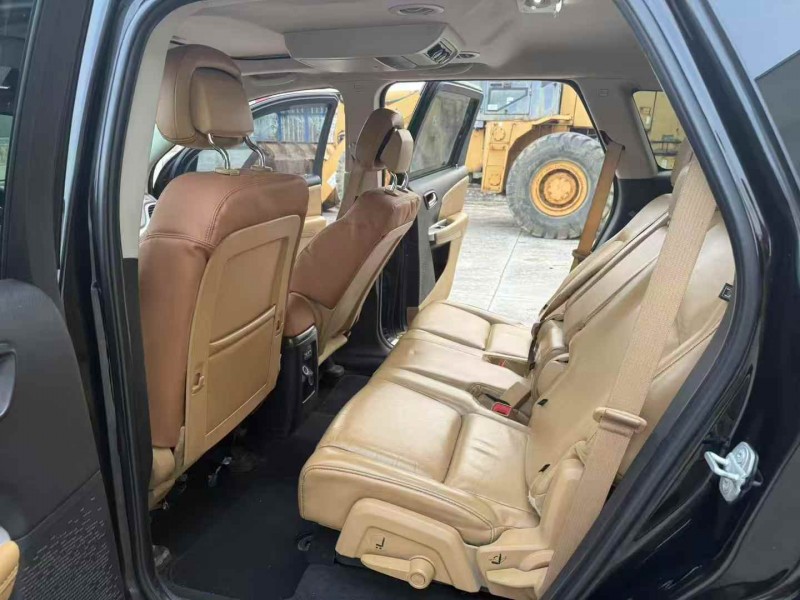 徐州16年道奇酷威7