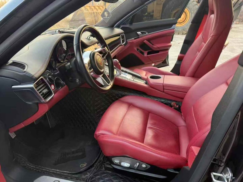 徐州14年保時捷帕拉梅拉4