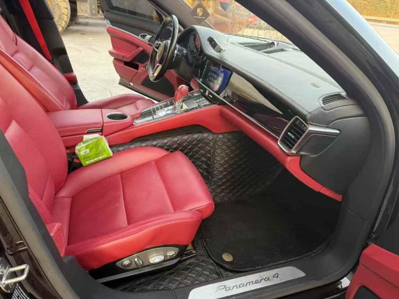徐州14年保時捷帕拉梅拉6