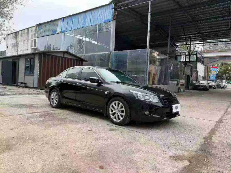 徐州10年本田雅阁3