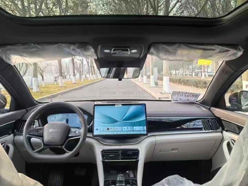 承德25年比亚迪宋3