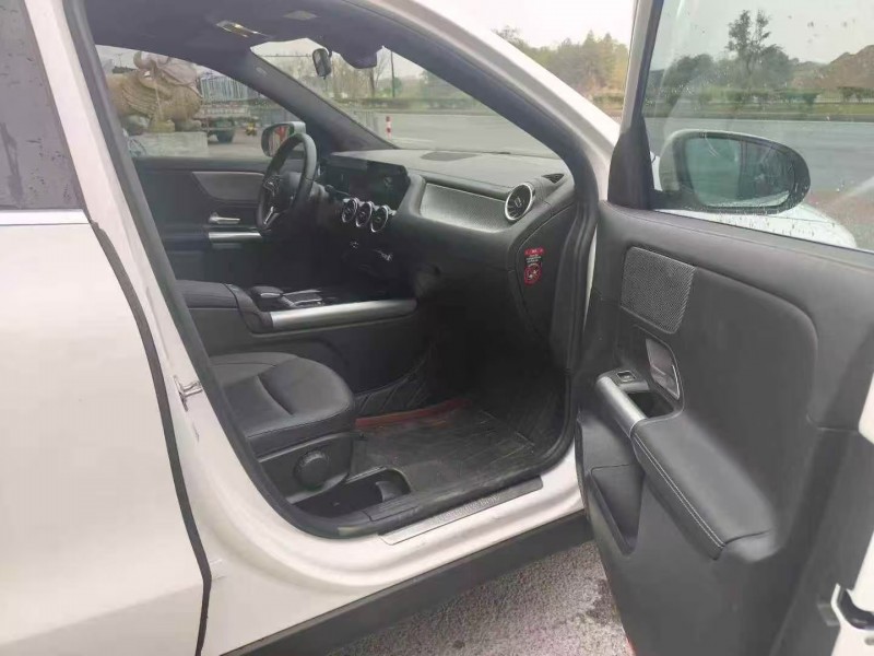 嘉兴22年奔驰GLA5