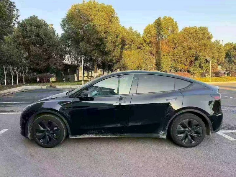 苏州23年特斯拉MODEL Y5