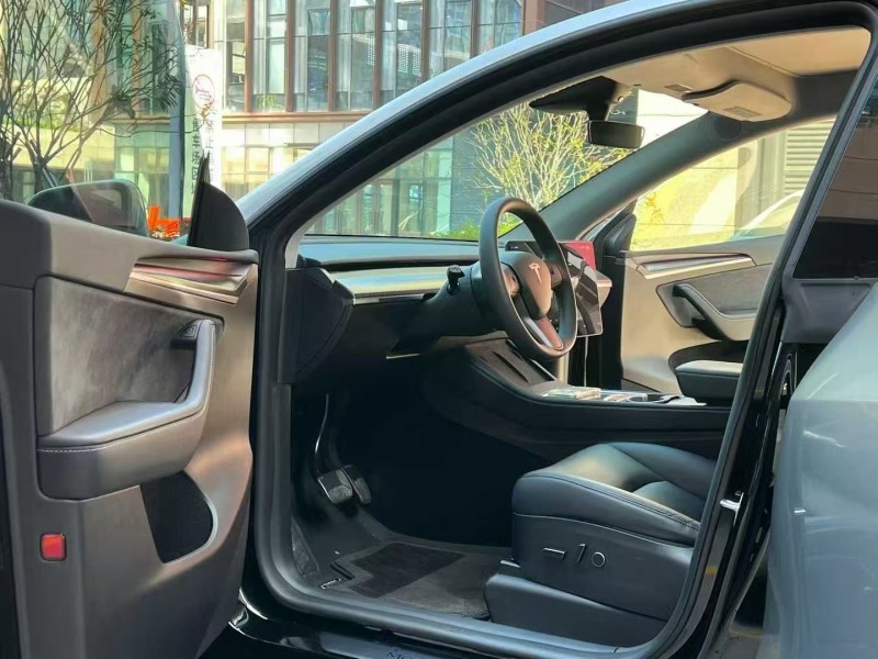 深圳23年特斯拉MODEL Y4