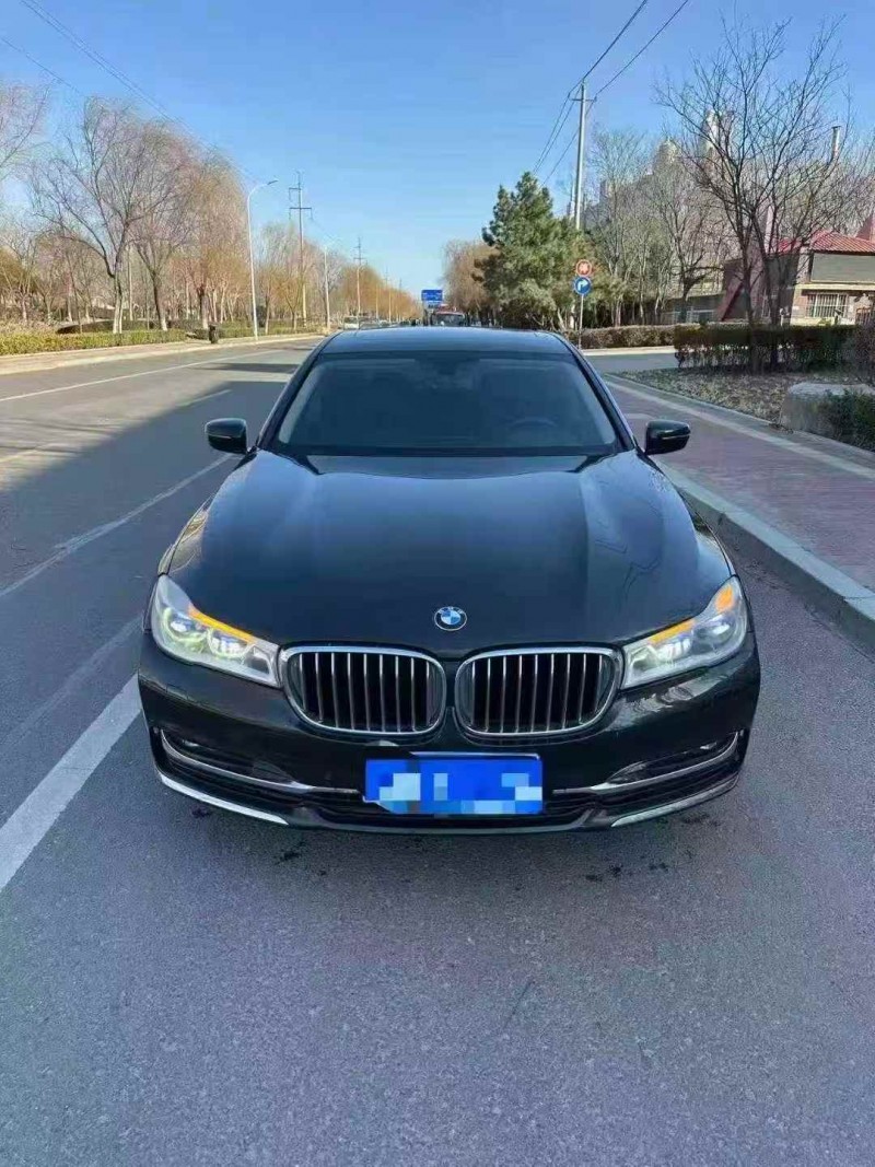 济宁16年宝马7系1