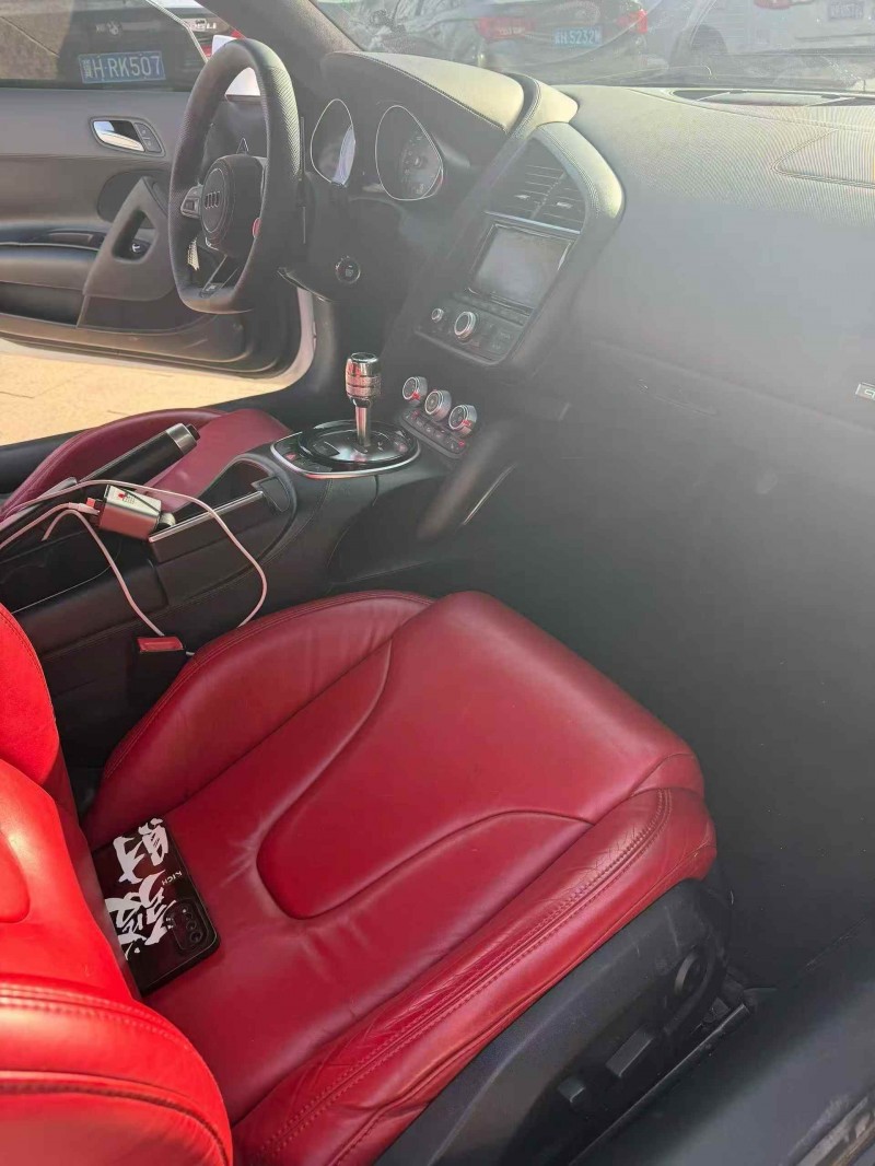 邯郸16年奥迪R88