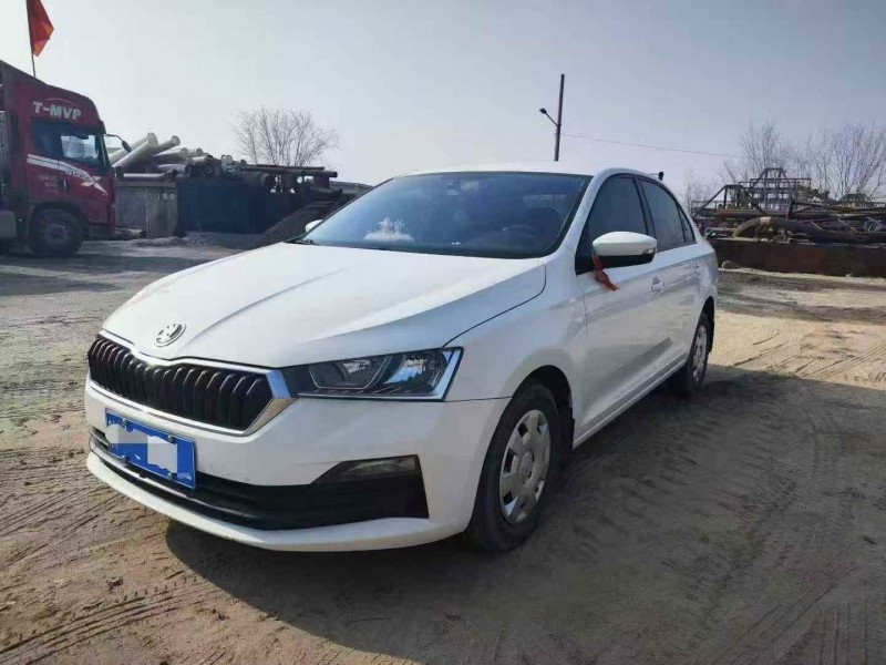 西安21年斯柯达昕锐3