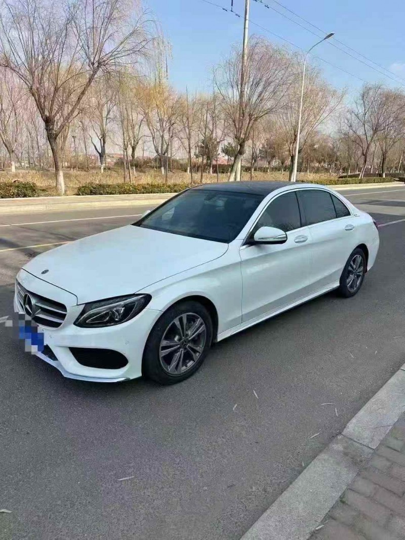 东营18年奔驰C3