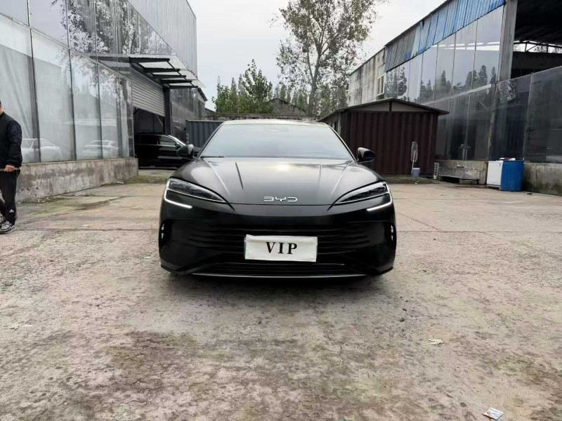 徐州24年比亚迪海豹1