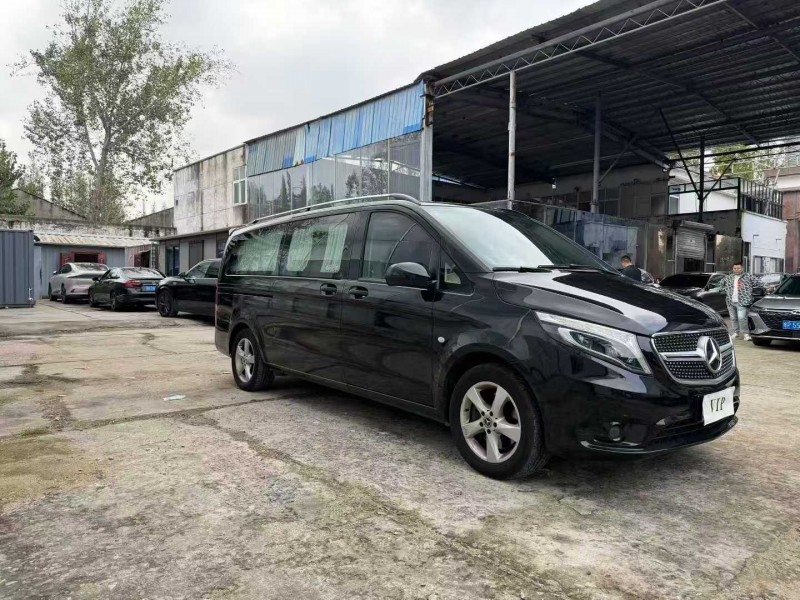 徐州20年奔驰威霆3