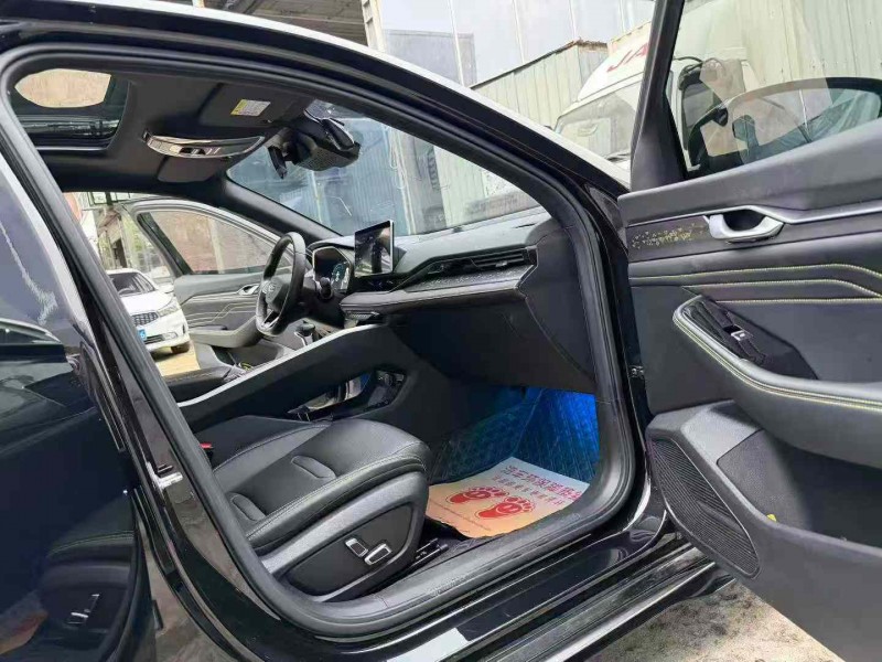 徐州23年吉利星瑞6