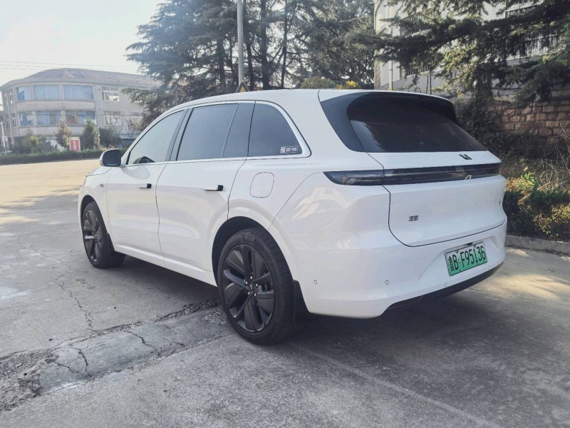 长治25年阿尔法·罗密欧ALFA 2uettottanta8