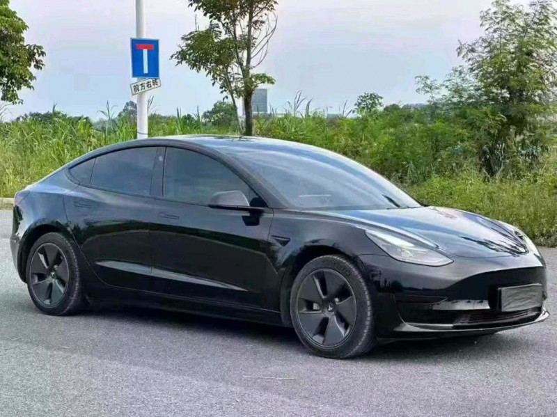 广州22年特斯拉MODEL 33