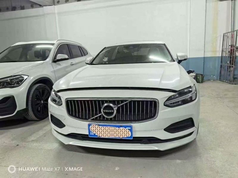 济宁18年沃尔沃S901