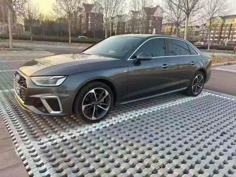 德州23年奥迪A4L2