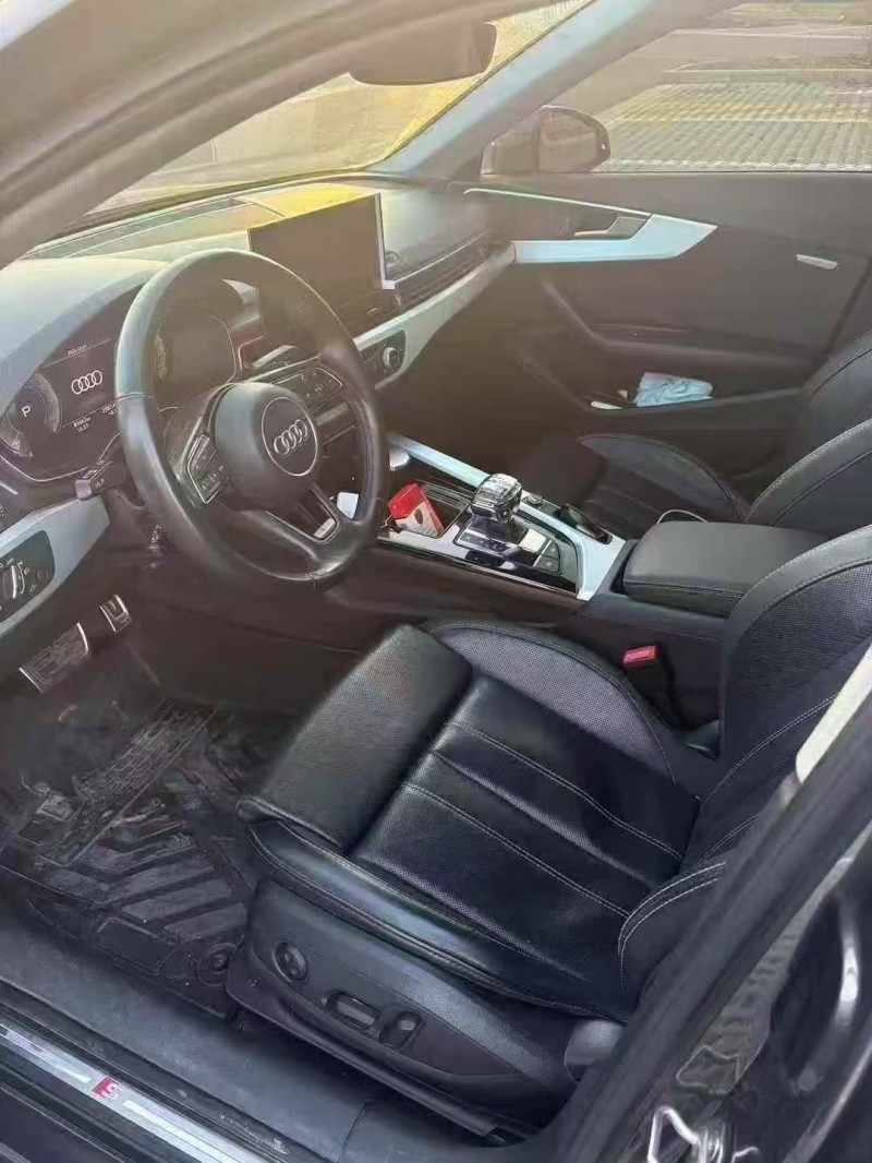 德州23年奥迪A4L5