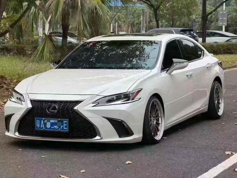 德州20年雷克萨斯ES2