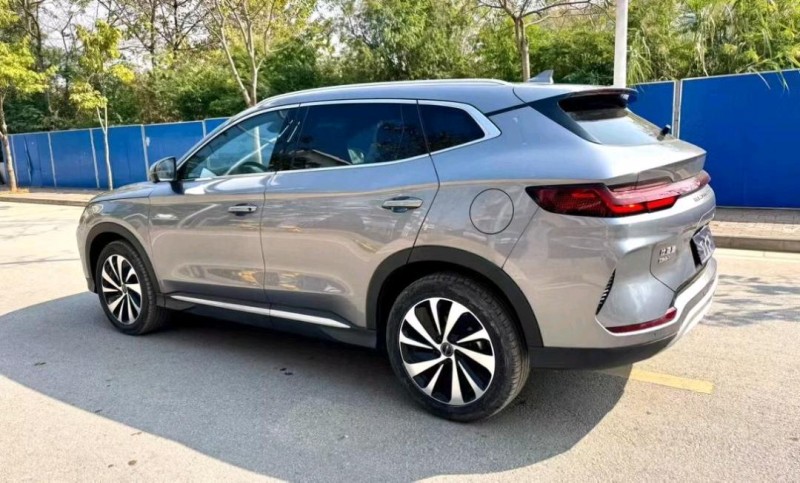 合肥23年比亚迪宋新能源7