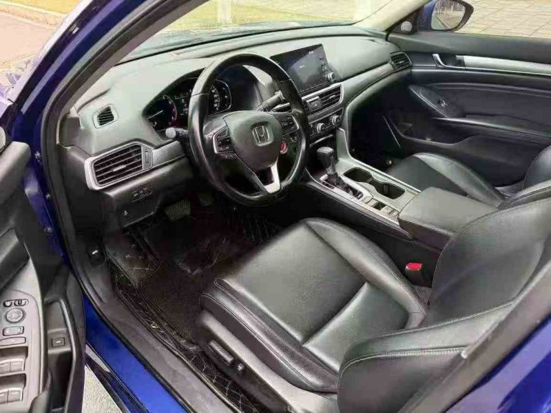 十堰20年本田雅阁3