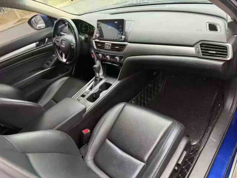 十堰20年本田雅阁6