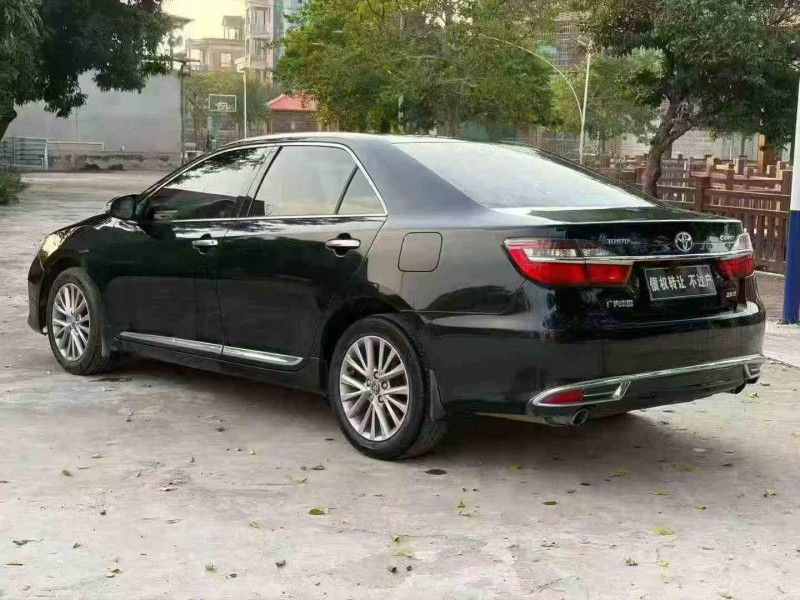 湛江17年丰田凯美瑞8