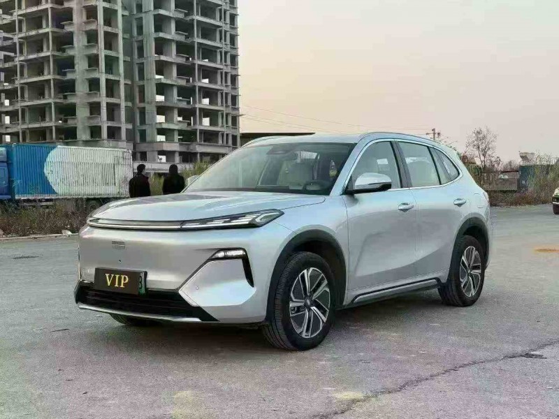 貴港25年吉利銀河2