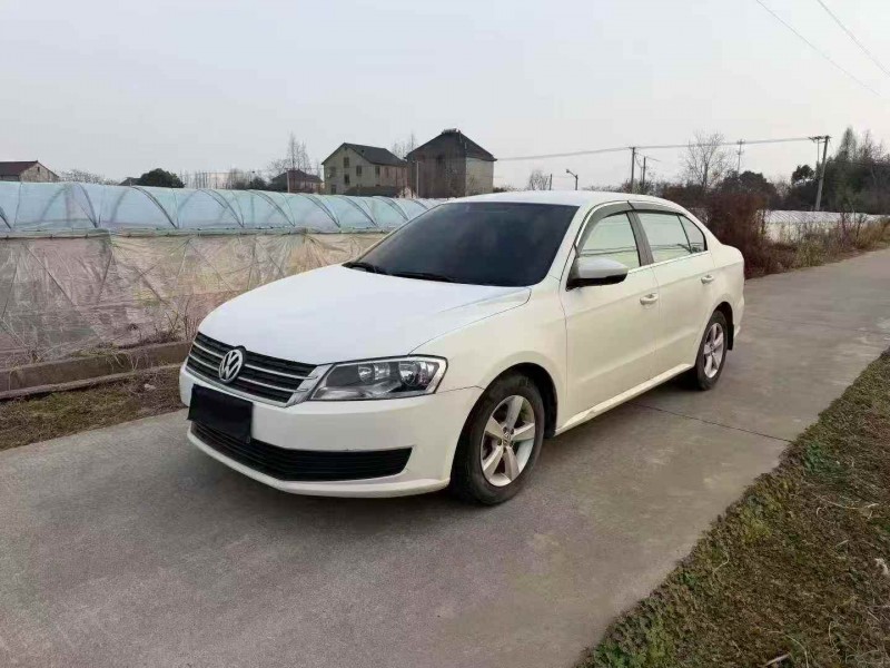 绍兴17年大众朗逸3