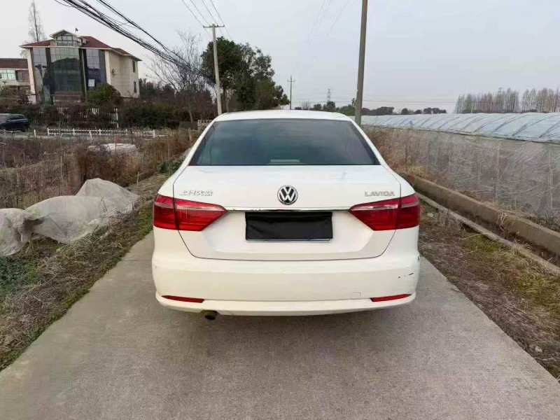 绍兴17年大众朗逸7