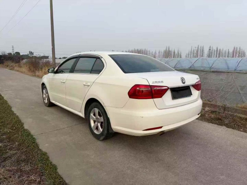 绍兴17年大众朗逸8