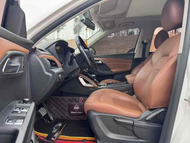 新乡17年宝沃BX74