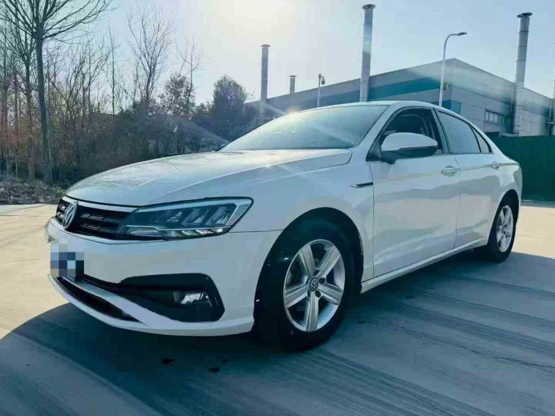 泰安22年大众凌渡2