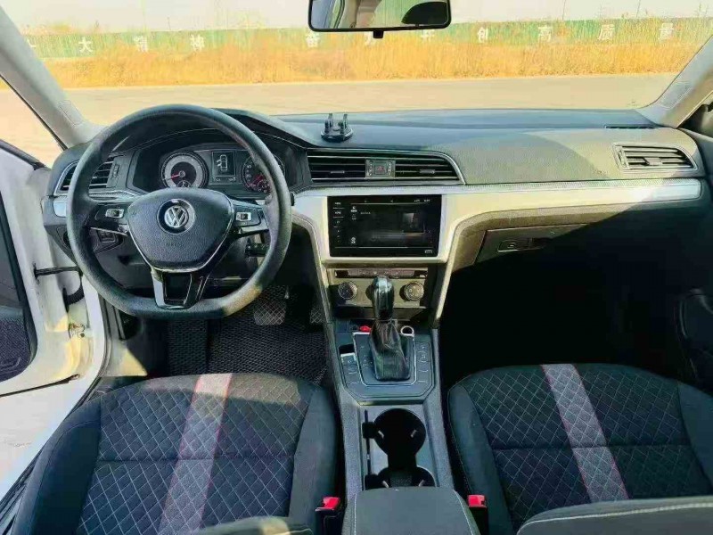 泰安22年大众凌渡4