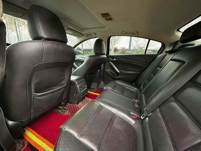 西安16年马自达阿特兹7