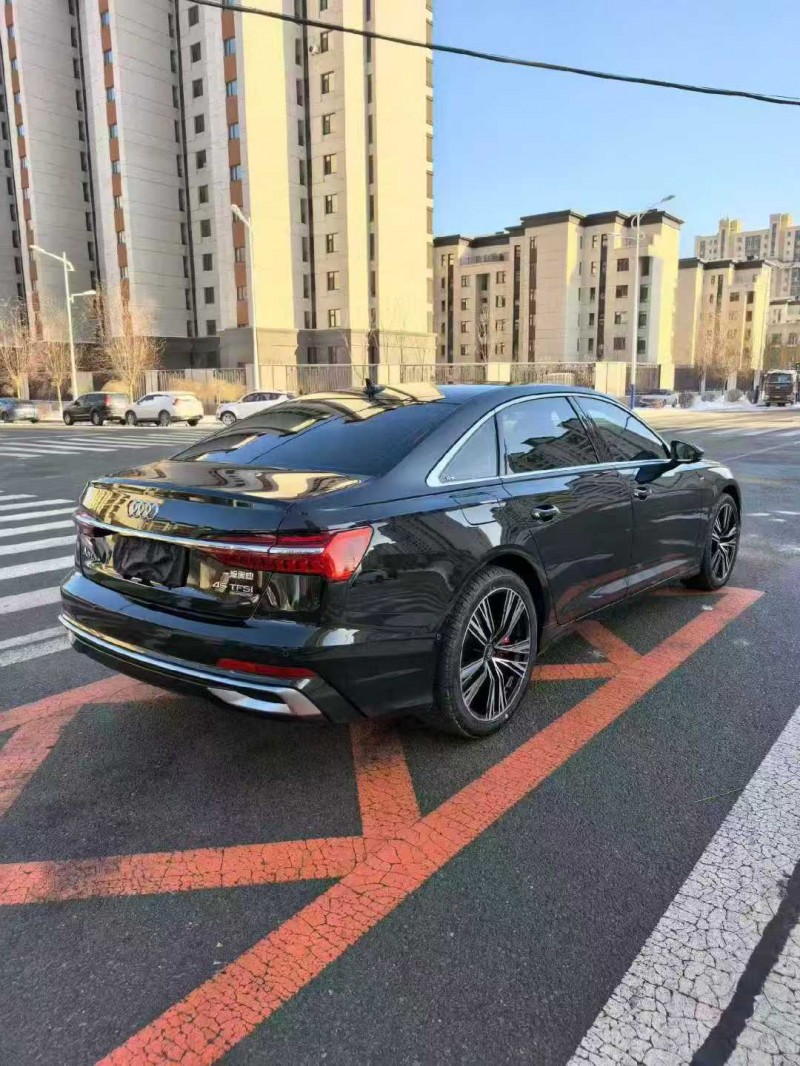 秦皇岛23年奥迪A6L9