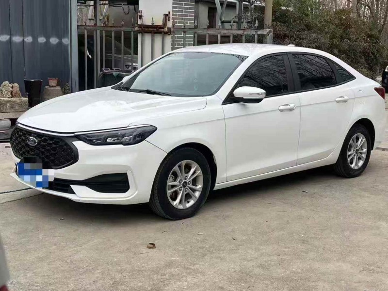 济宁21年福特福睿斯3