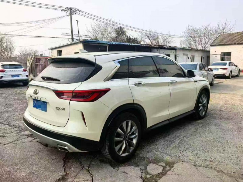 淮安21年英菲尼迪QX507