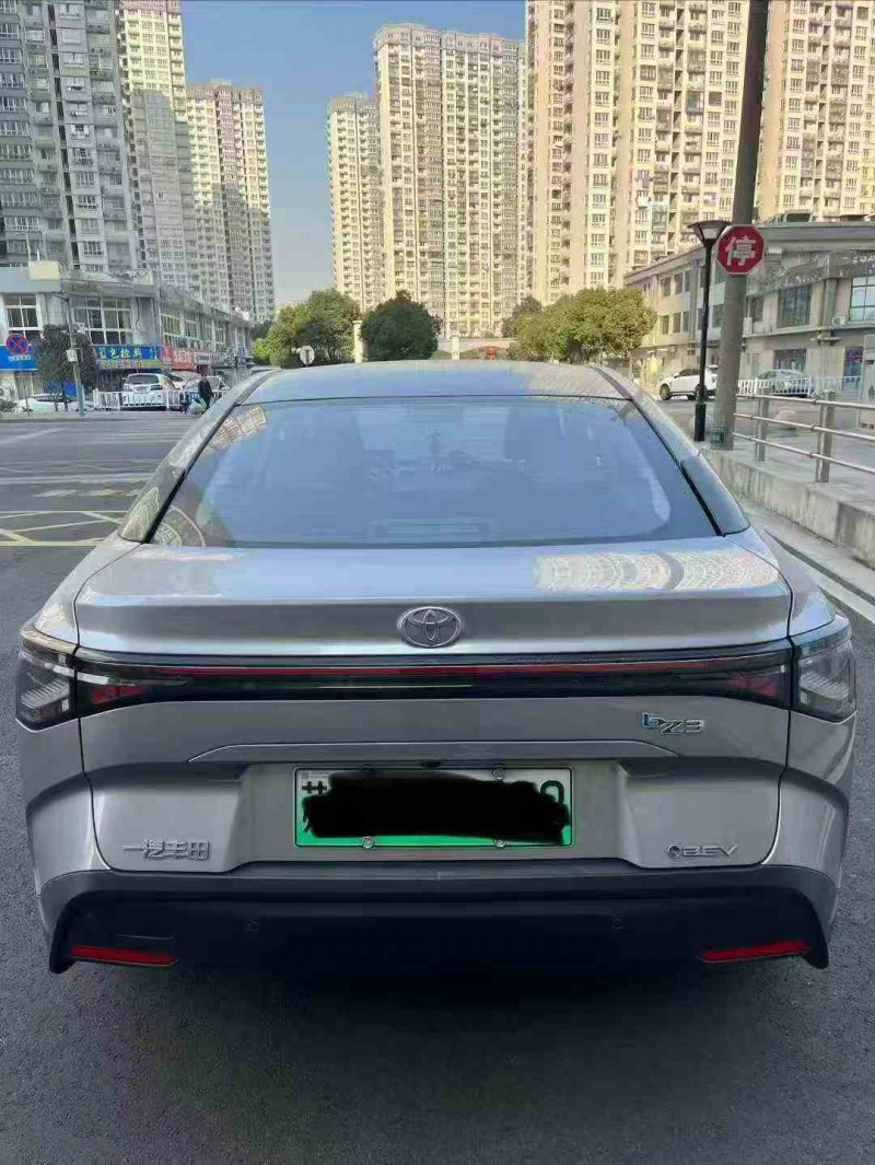 连云港25年丰田BZ3Pro6