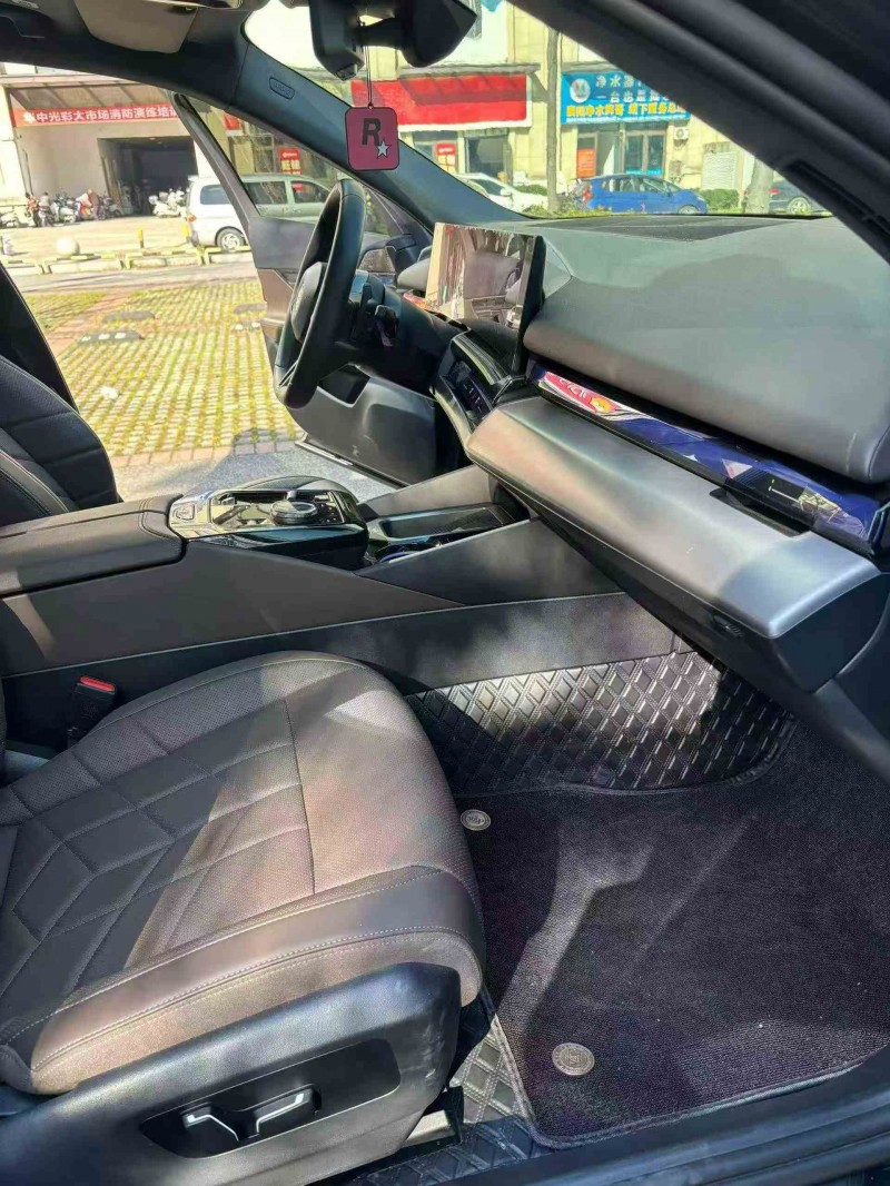 黄冈24年宝马5系2