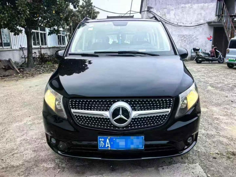 淮安21年奔驰威霆1